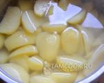 Bramborová kaše se smetanou: recept, tajemství vaření Do brambor přidejte smetanu a vodu